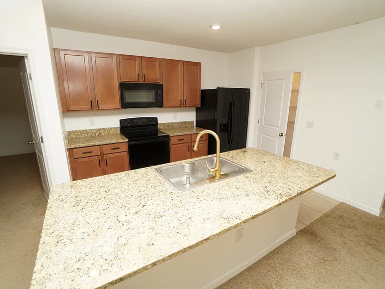 128 Hickory Crse — Photo 8