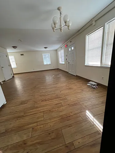 227 W Main St Photo 1