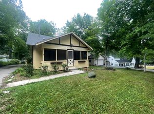 76 Jewell Dr, Williams Bay, WI 53191