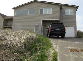 618 NW Oceania Dr, Waldport, OR 97394