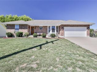 411 E Phillips St, Odessa, MO 64076