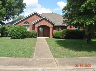 501 Tealridge Ln, Desoto, TX 75115