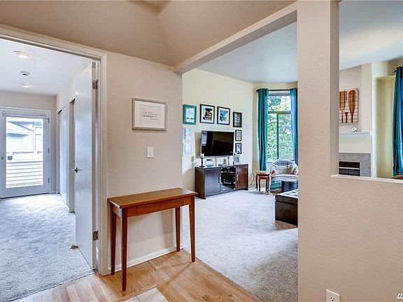 4th image of 9009 Avondale Rd NE APT B204
