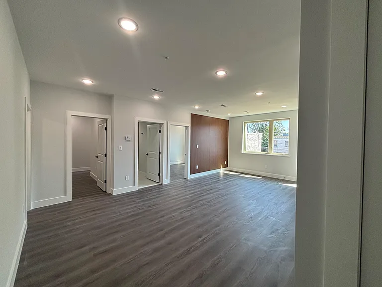 1108 W Dauphin St #1B — Photo 7
