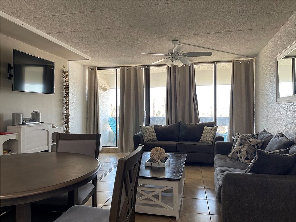 14401 Commodores Dr Corpus Christi, TX, 78418 Apartments for Rent