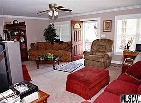 5th image of 4300 Wallace Hollow Dr