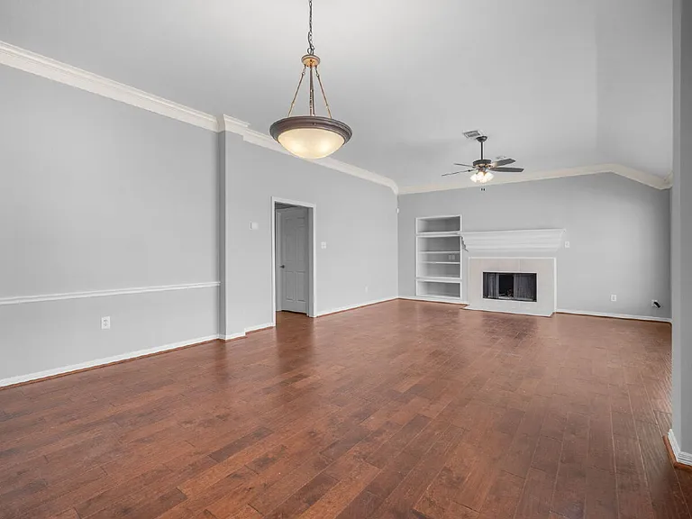 58 W Sienna Pl — Photo 5