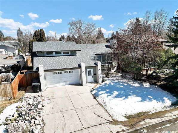 206 Highlands PLACE, Saskatoon, SK S7H 4Y5
