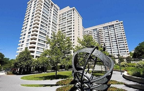 Willoghby Condominiums