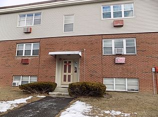 93 Belair Dr, New Milford, CT 06776