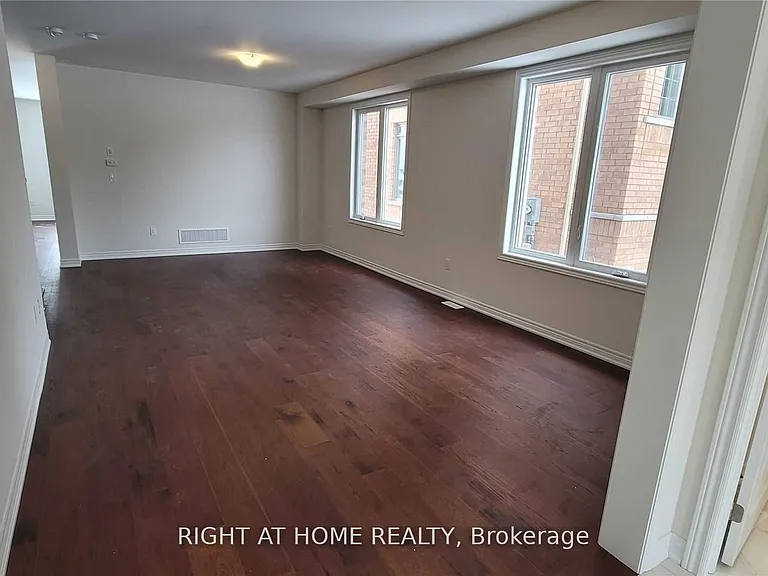 199 Miyako Ct — Photo 35