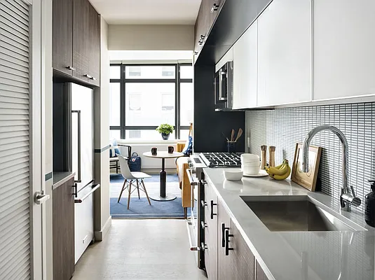 Rented by The Marketing Directors (Arias) | media 10