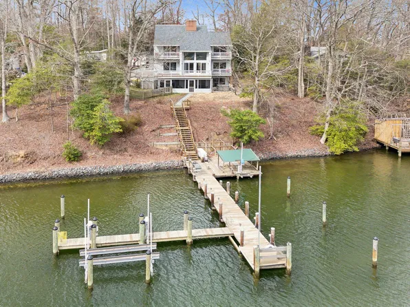 12106 Preston Dr, Lusby, MD 20657