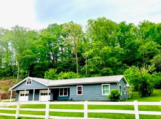 764 Fudges Creek Rd, Ona, WV 25545