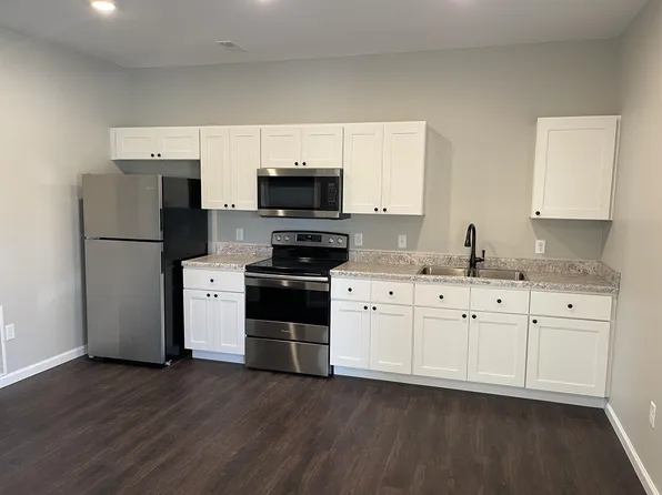 Lauren's Place, 401 Lutes St, Marble Hill, MO 63764