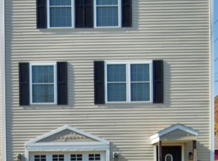 39 Ames Ave #B, Meriden, CT 06451