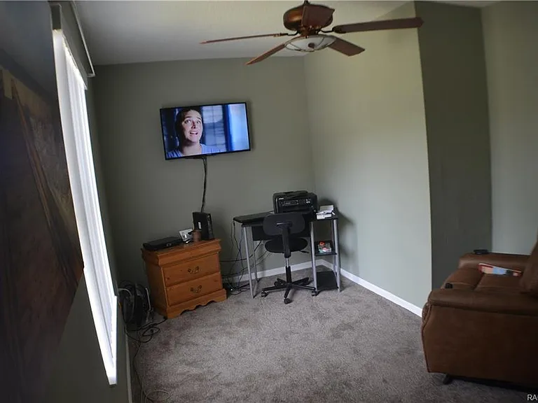 3134 W Randolph Ln — Photo 22