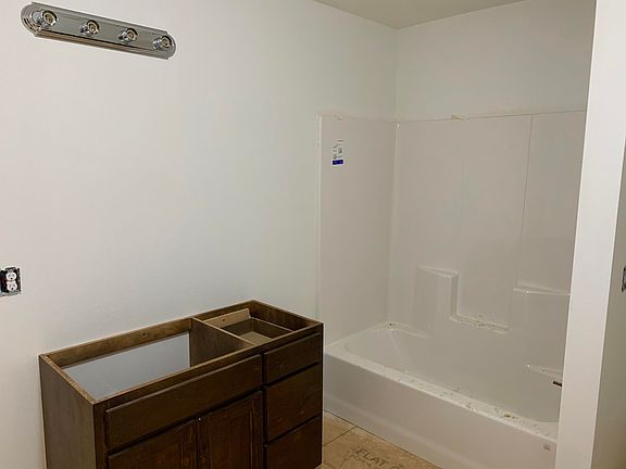 4th image of 221 Private Road 3533