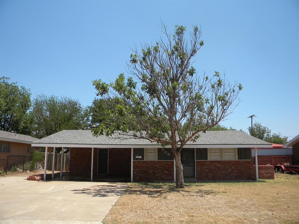 1st image of 209 Detroit Dr