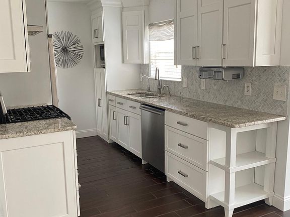 3rd image of 2944 Prince Hall Dr #172/8