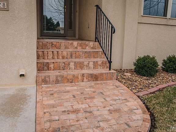 2nd image of 2528 Flor De Sol Dr