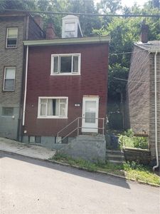 62 Rostock St, Pittsburgh, PA, 15212
