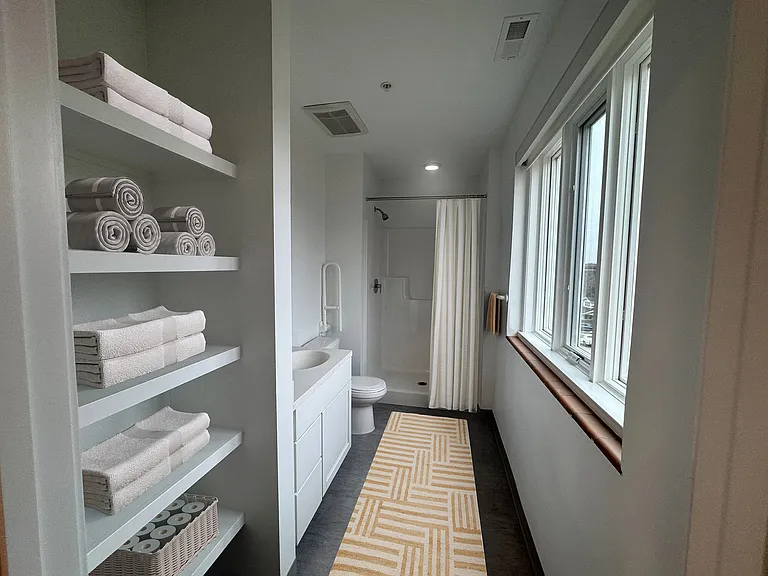 3483 Larimore Ave — Photo 8