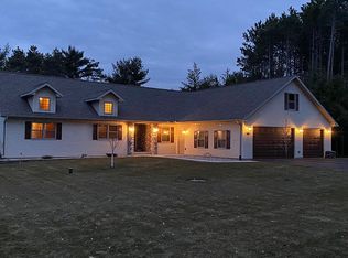 3911 Timber Valley Dr, Wisconsin Rapids, WI 54494