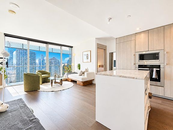 5th image of 89 Nelson St #2320