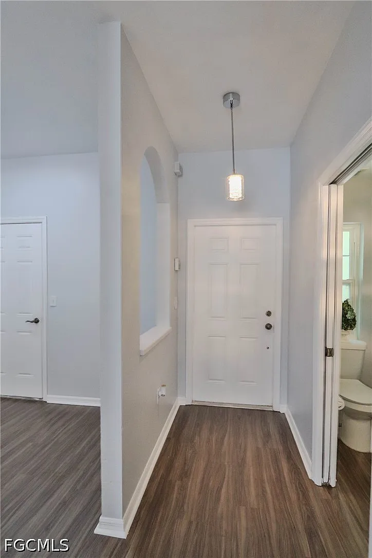 3 bed, 2.5 bath, 1434 sqft, $1,750 — Photo 4