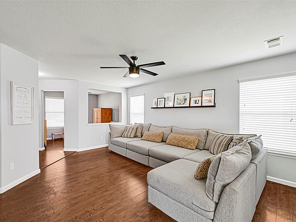 4th image of 29702 Roland Orchard Ct