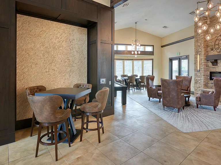 M2 Apartments — Photo 20