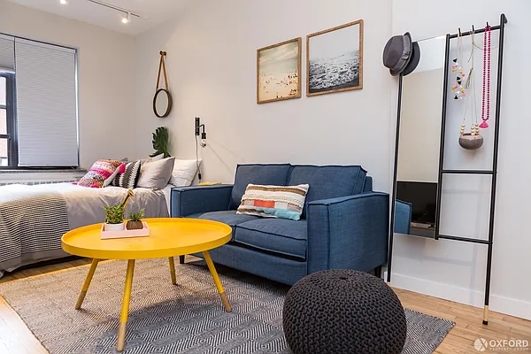 Rented by Oxford Property Group | media 9
