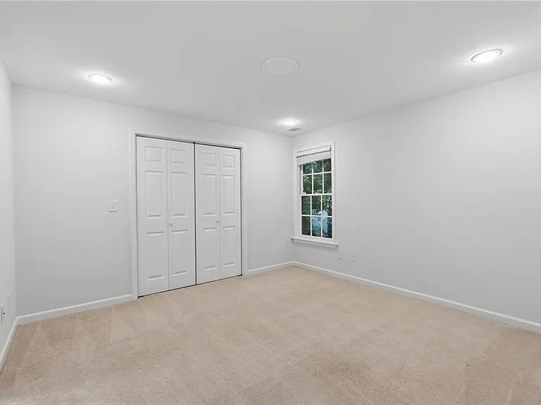 620 Brook Landing Ct — Photo 39