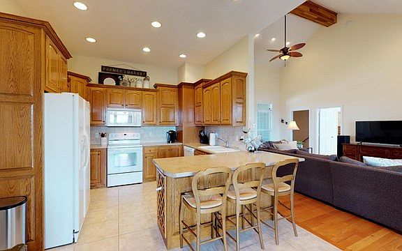 5th image of 571 Mallard Pointe Dr