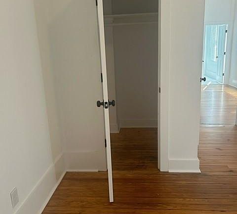 5th image of 9 Hill St #5