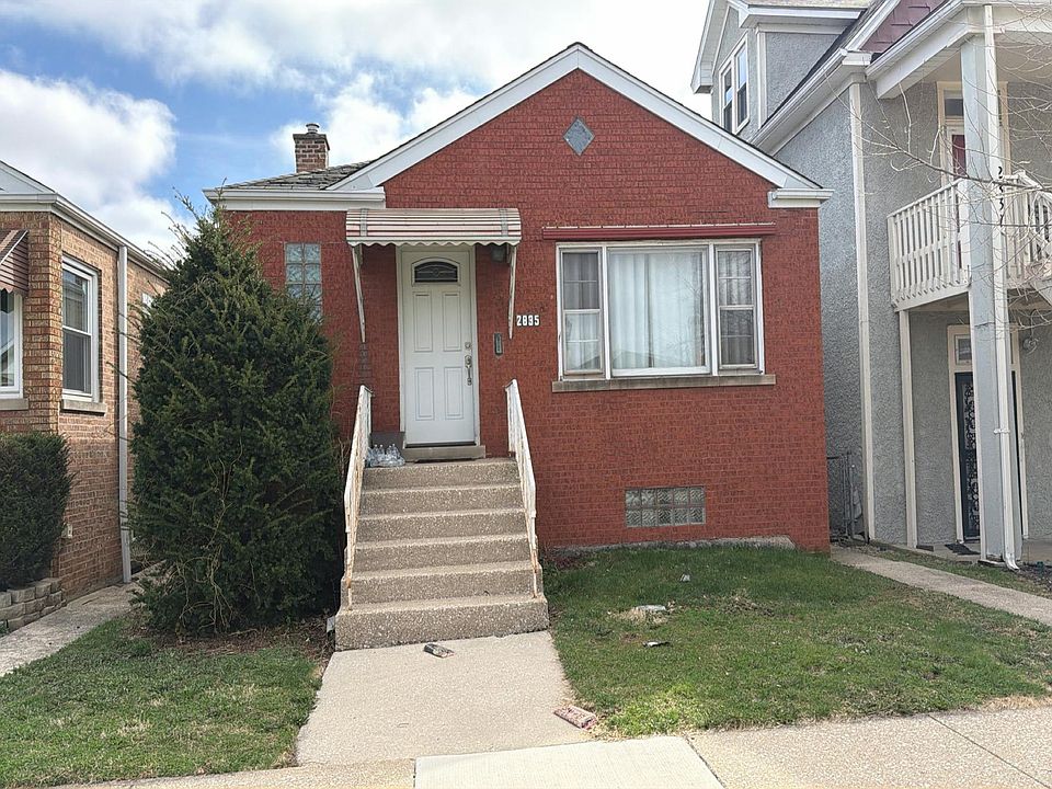 1st image of 2835 Highland Ave