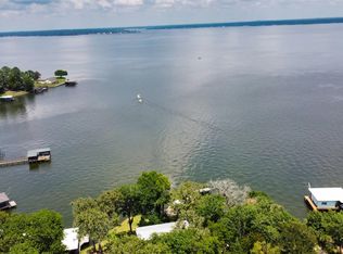 100 Johns Dr, Livingston, TX 77351