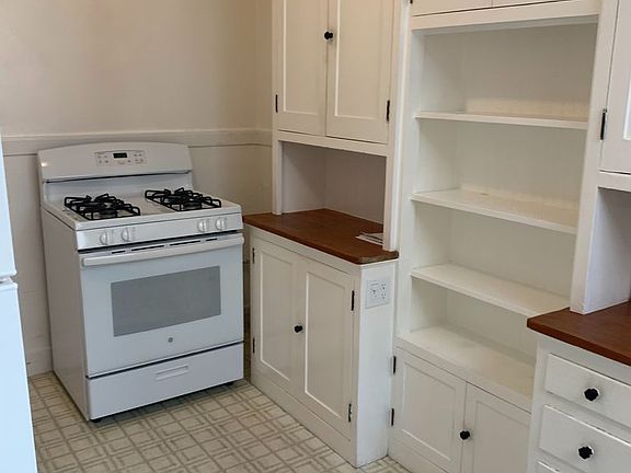 5th image of 121 Dolores St #&-125