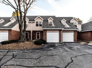 1006 Pocono Trl, Ballwin, MO 63021