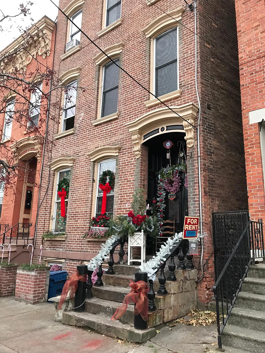 Building Photo - 294 Washington Ave #1