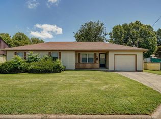 2060 N Marion Ave, Springfield, MO 65803