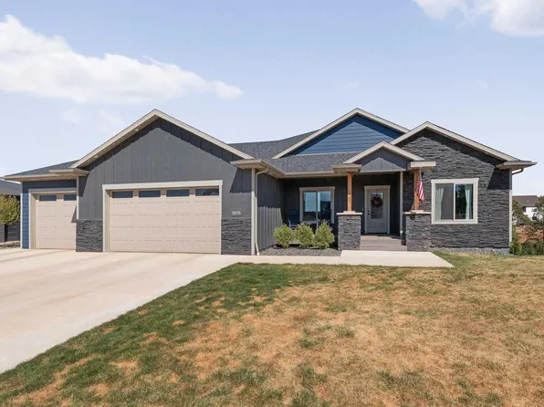 5816 Cloud Peak Dr, Rapid City, SD 57702