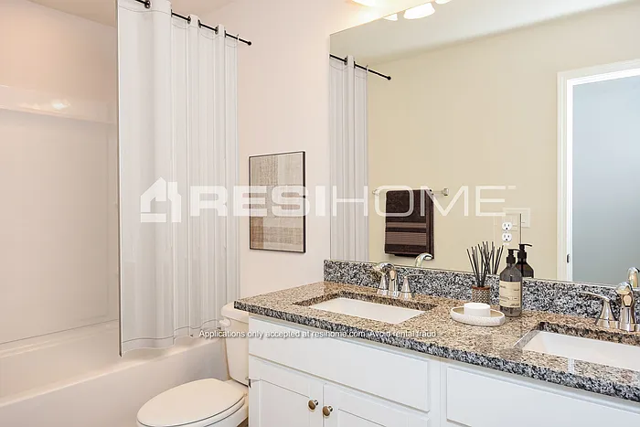 2380 Whitburn Rd — Photo 13