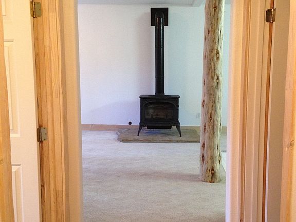 2nd image of 781 High Point Dr