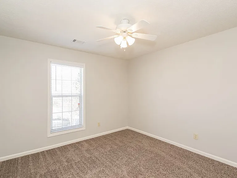 262 Northwind Dr — Photo 10