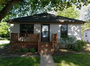 326 N Fair St, Champaign, IL 61821