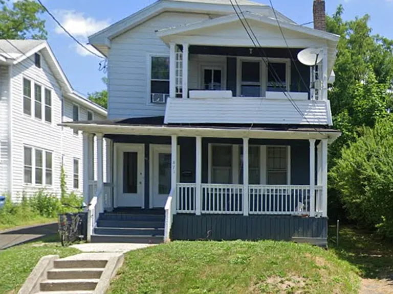 871 Mercer St — Photo 1