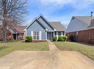 5348 Payton Dr W, Southaven, MS 38671