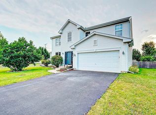 2801 Brian Ln, Montgomery, IL 60538
